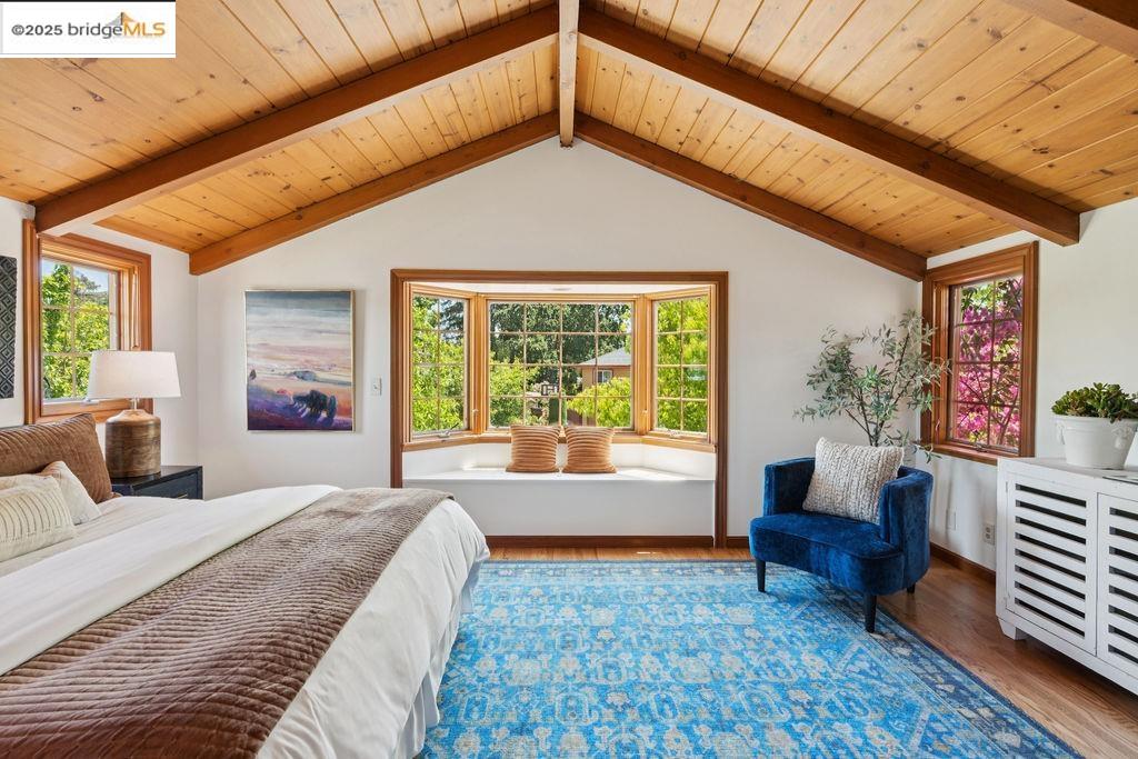 Detail Gallery Image 19 of 37 For 2668 Washington Ave, Redwood City,  CA 94061 - 4 Beds | 3/1 Baths
