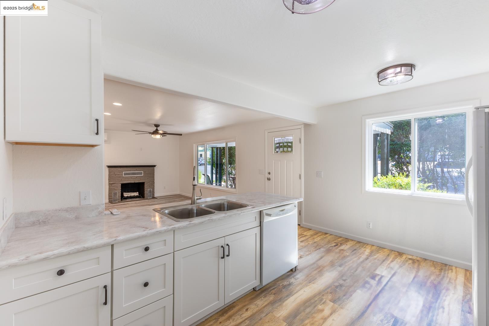 Detail Gallery Image 8 of 40 For 18188 6th Ave., Jamestown,  CA 95327 - 3 Beds | 2 Baths