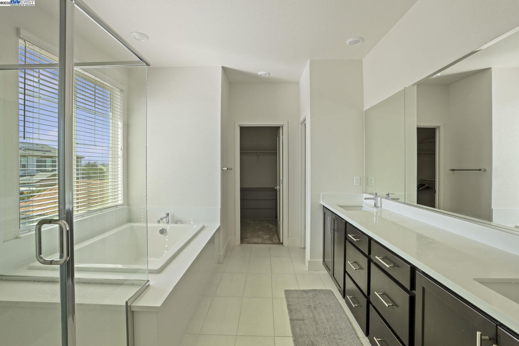 Detail Gallery Image 38 of 52 For 2605 Luna Ave, Tracy,  CA 95377 - 4 Beds | 3 Baths