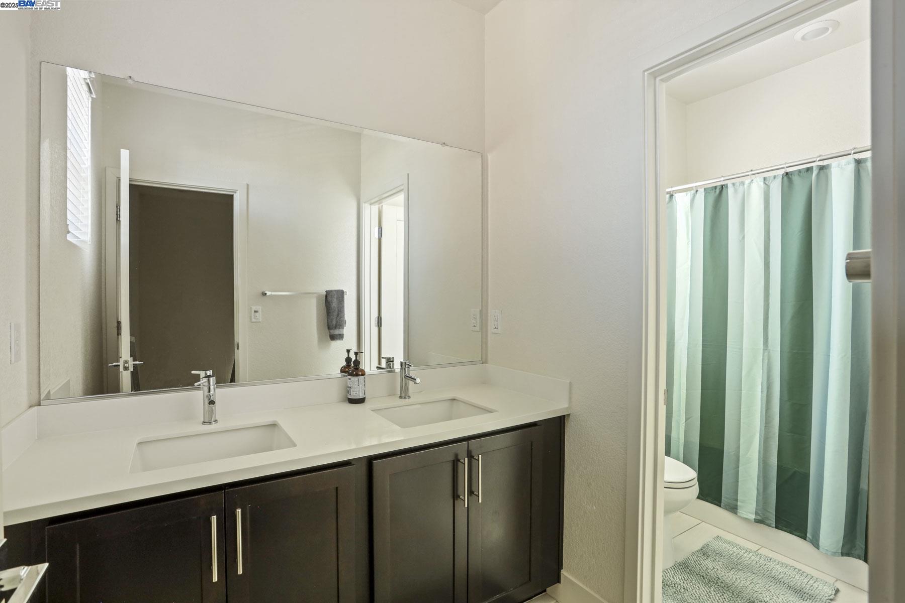 Detail Gallery Image 44 of 52 For 2605 Luna Ave, Tracy,  CA 95377 - 4 Beds | 3 Baths
