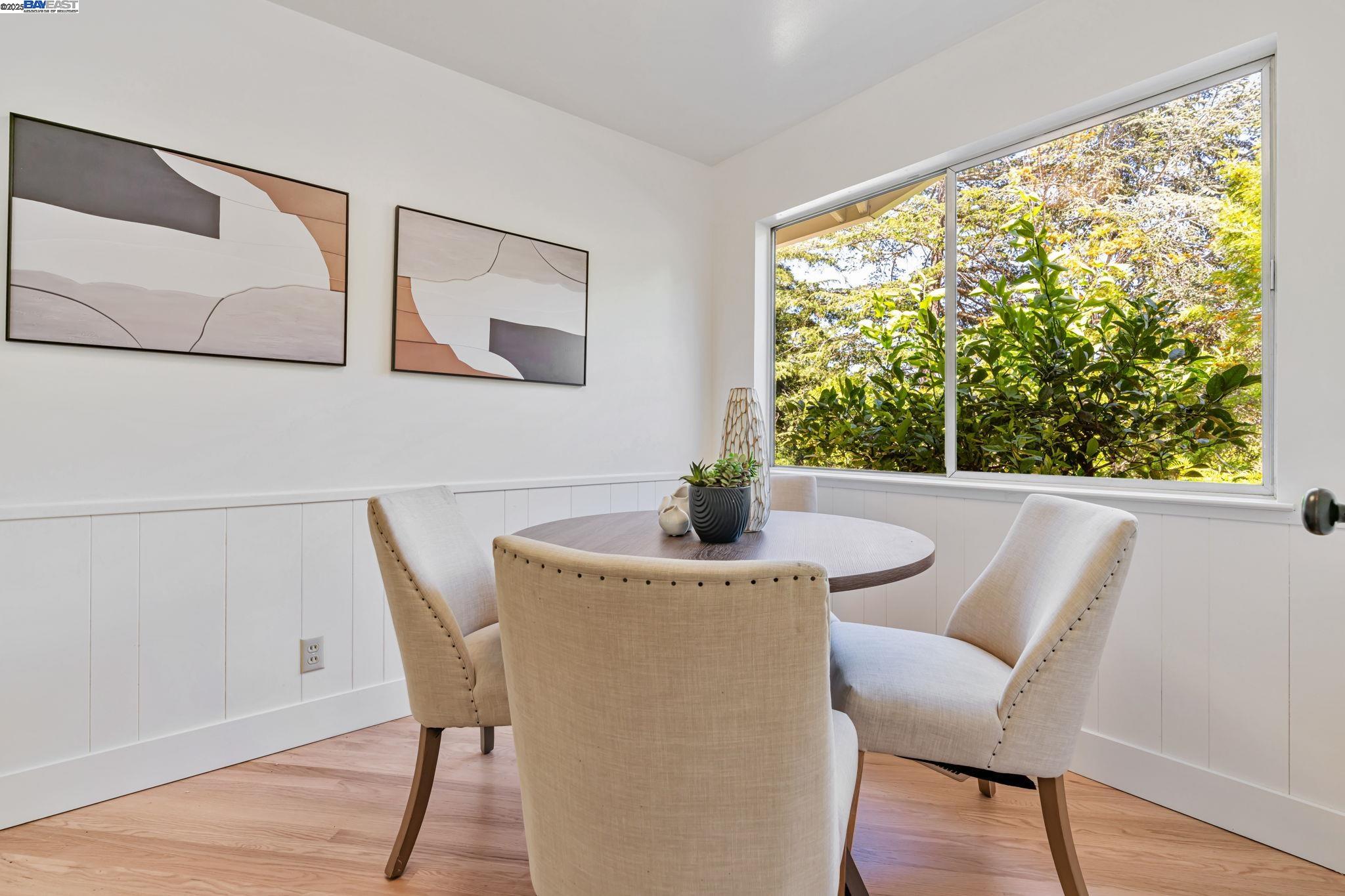Detail Gallery Image 24 of 60 For 1092 Porto Marino Dr, San Carlos,  CA 94070 - 4 Beds | 2/1 Baths