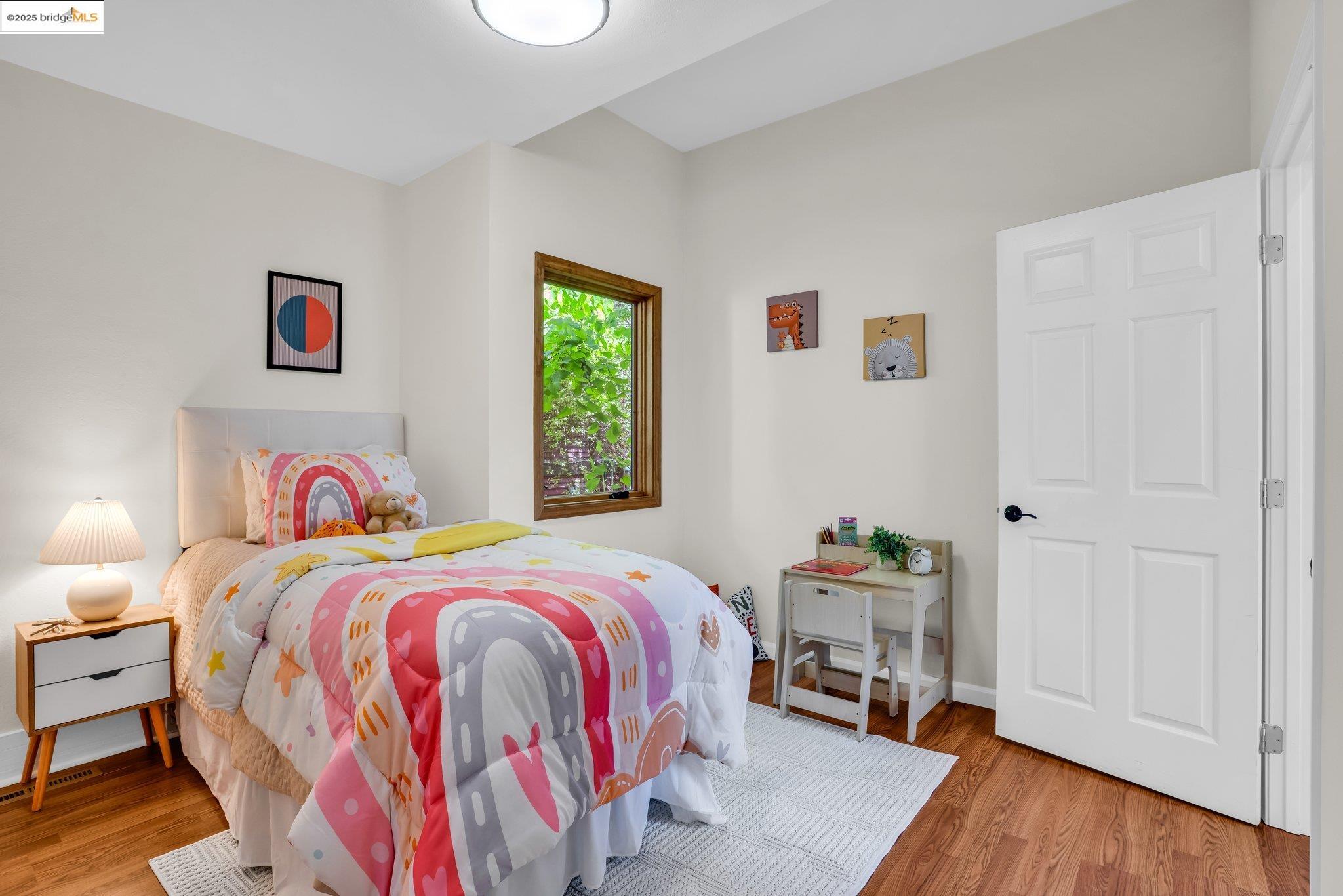 Detail Gallery Image 29 of 54 For 580 Chetwood St., Oakland,  CA 94610 - 4 Beds | 2 Baths