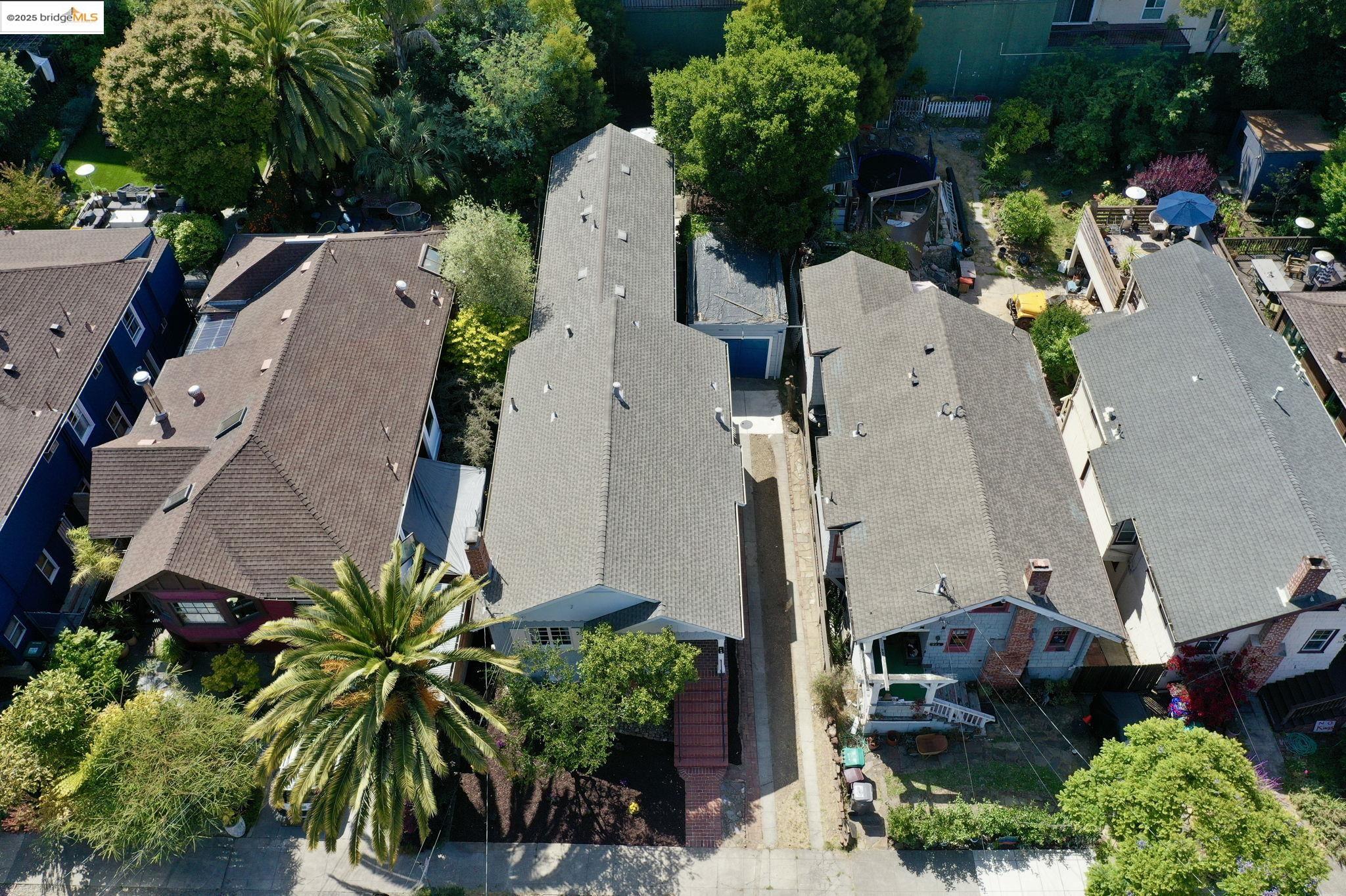 Detail Gallery Image 45 of 54 For 580 Chetwood St., Oakland,  CA 94610 - 4 Beds | 2 Baths