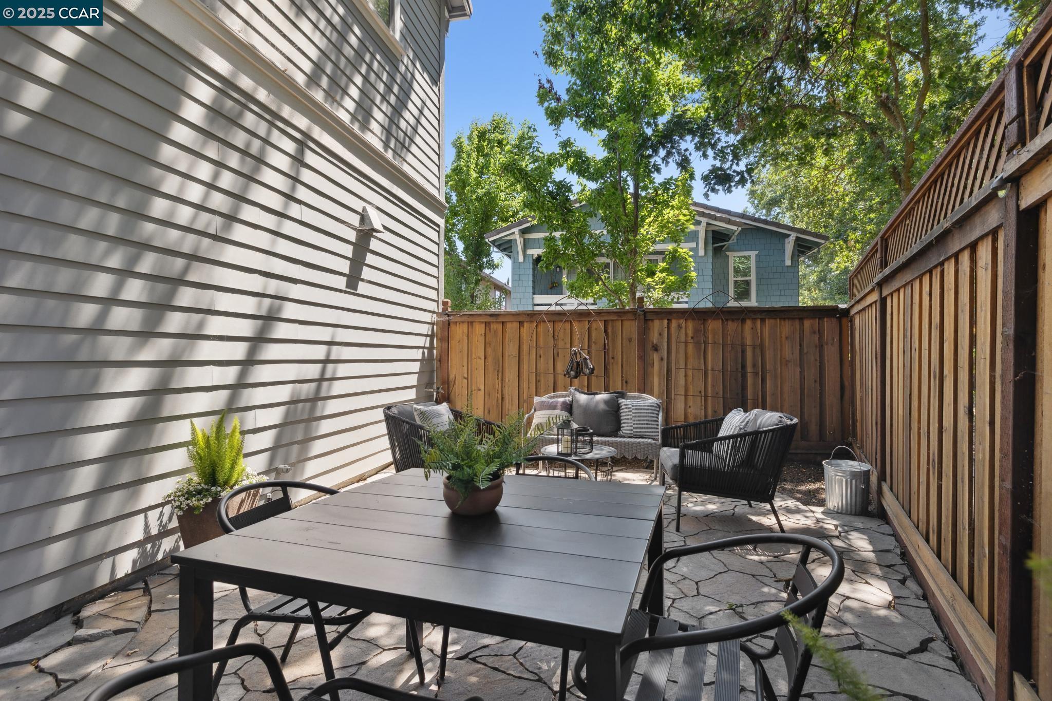 Detail Gallery Image 22 of 45 For 605 Chives Way, Walnut Creek,  CA 94595 - 4 Beds | 2/1 Baths