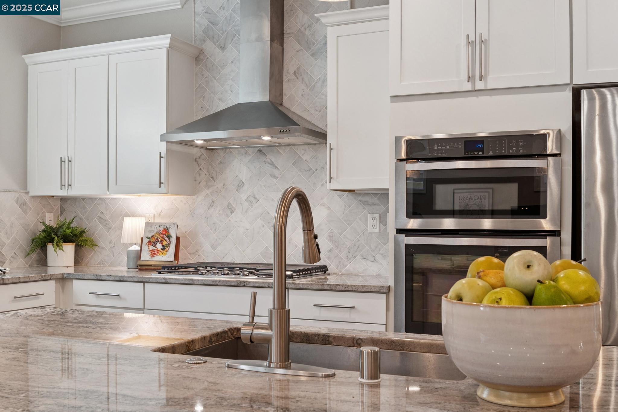 Detail Gallery Image 10 of 45 For 605 Chives Way, Walnut Creek,  CA 94595 - 4 Beds | 2/1 Baths