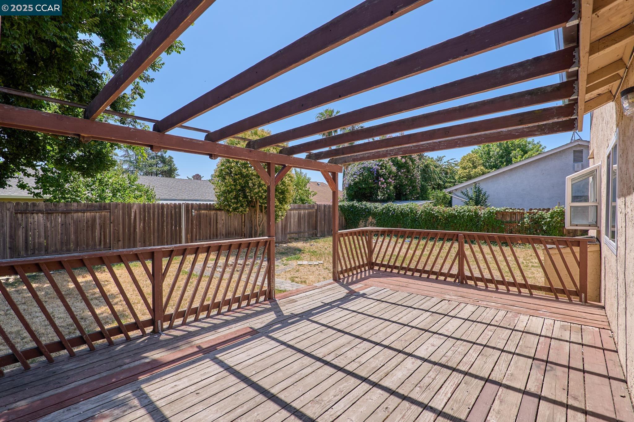 Detail Gallery Image 27 of 28 For 4534 Breckenridge Way, Sacramento,  CA 95838 - 4 Beds | 2/1 Baths