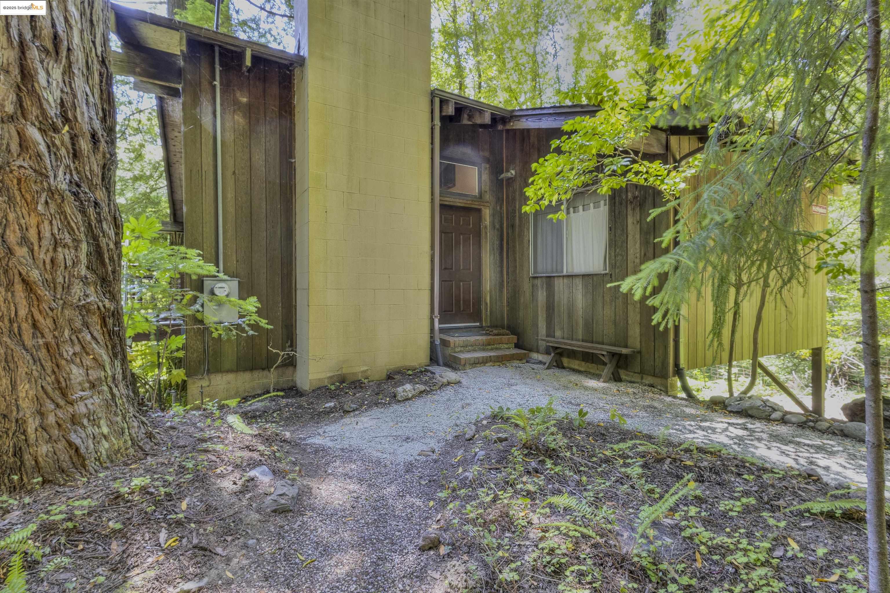 Detail Gallery Image 5 of 32 For 17864 Neeley Rd, Guerneville,  CA 95446 - 1 Beds | 1 Baths