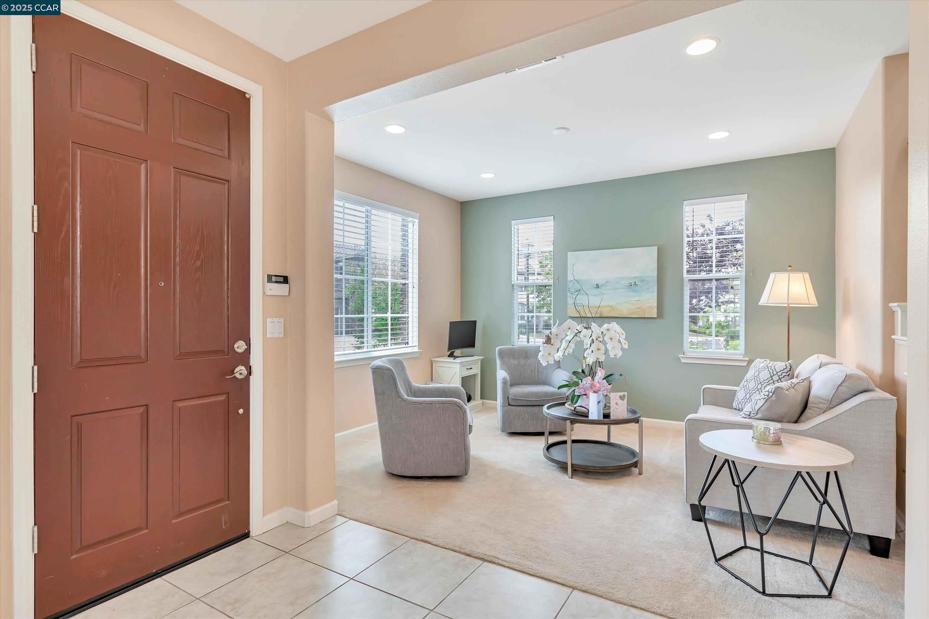 Detail Gallery Image 3 of 53 For 1489 Menton St, Danville,  CA 94506 - 4 Beds | 2/1 Baths