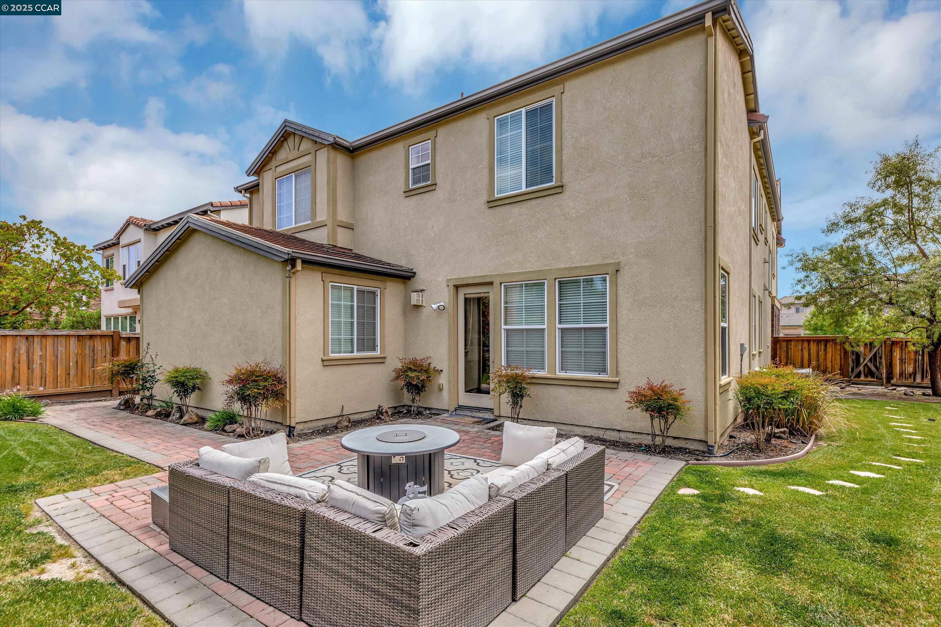 Detail Gallery Image 48 of 53 For 1489 Menton St, Danville,  CA 94506 - 4 Beds | 2/1 Baths