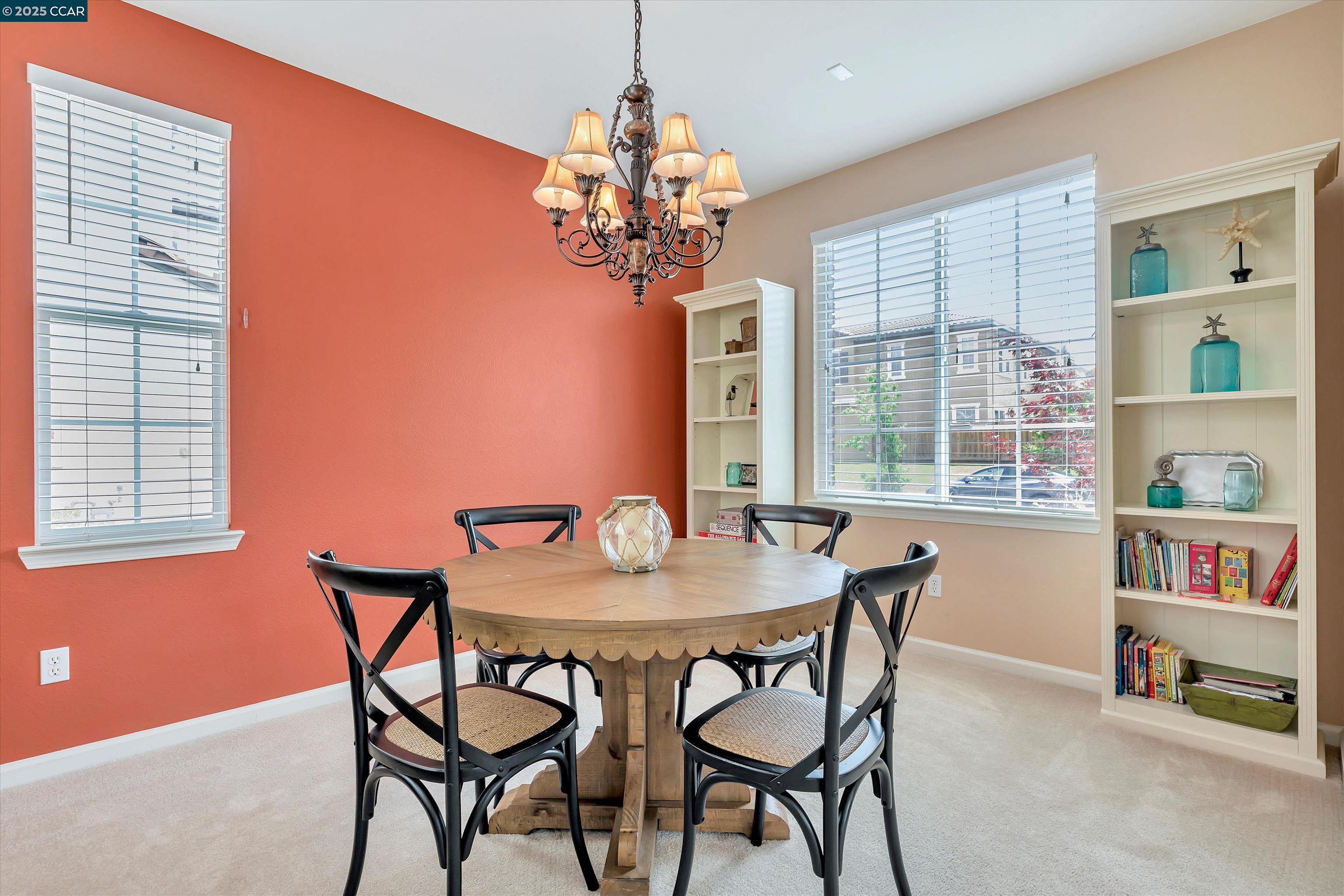 Detail Gallery Image 6 of 53 For 1489 Menton St, Danville,  CA 94506 - 4 Beds | 2/1 Baths
