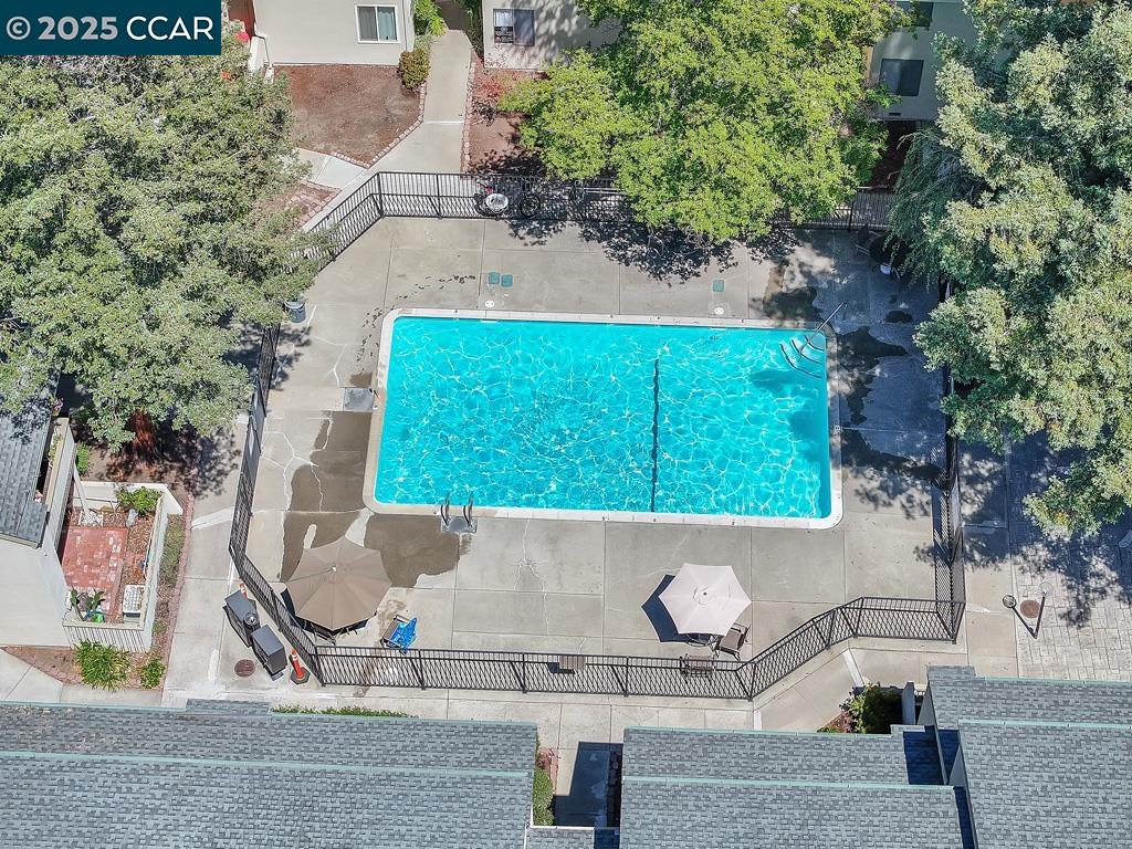 Detail Gallery Image 25 of 30 For 2708 Oak Rd #5,  Walnut Creek,  CA 94597 - 2 Beds | 1 Baths