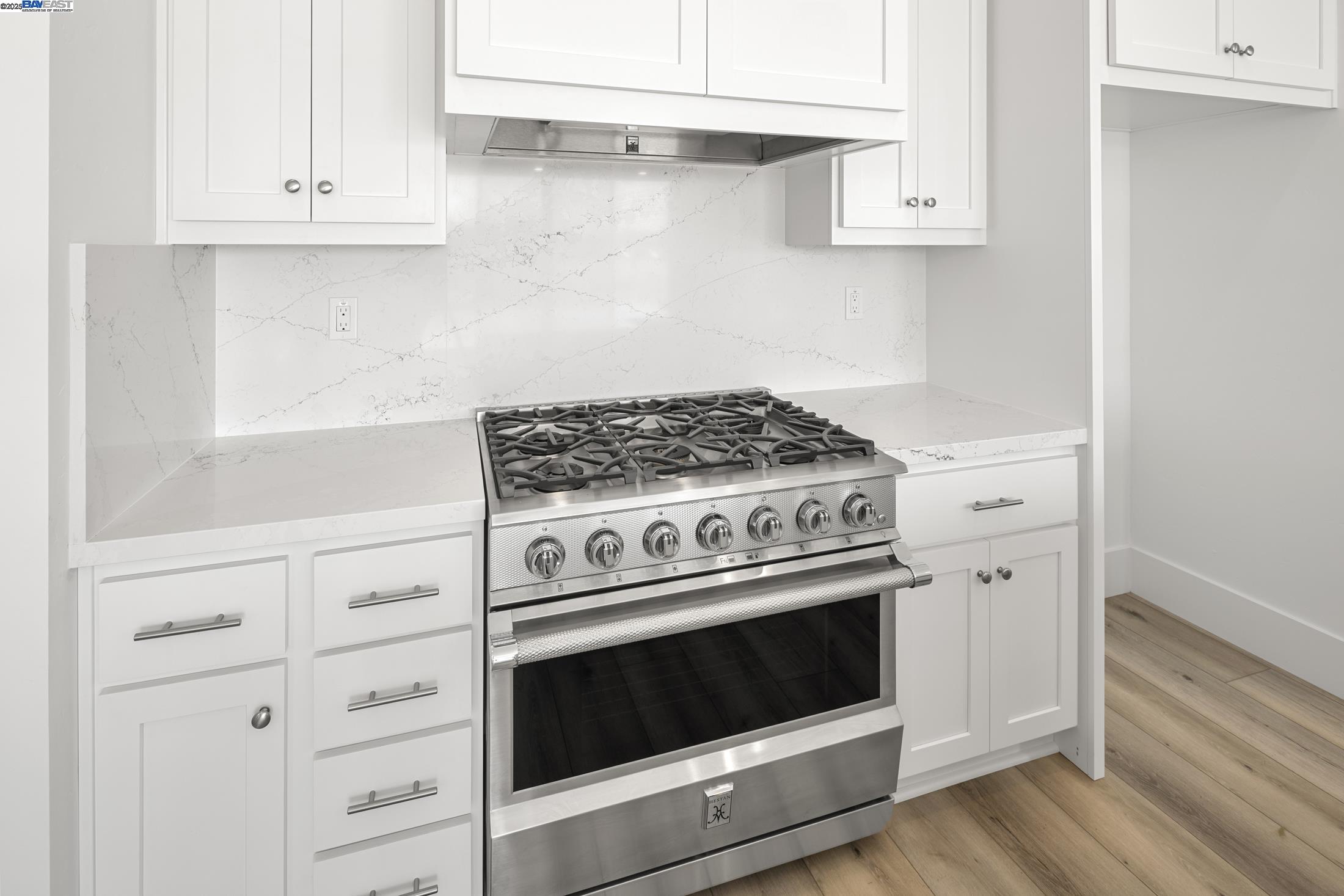 Detail Gallery Image 14 of 32 For 10 Grey Whale Place, Bethel Island,  CA 94511 - 3 Beds | 3 Baths