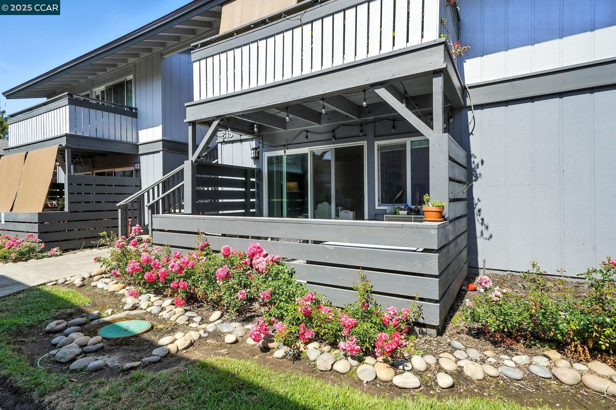 Photo #2: 41102885 Listing 