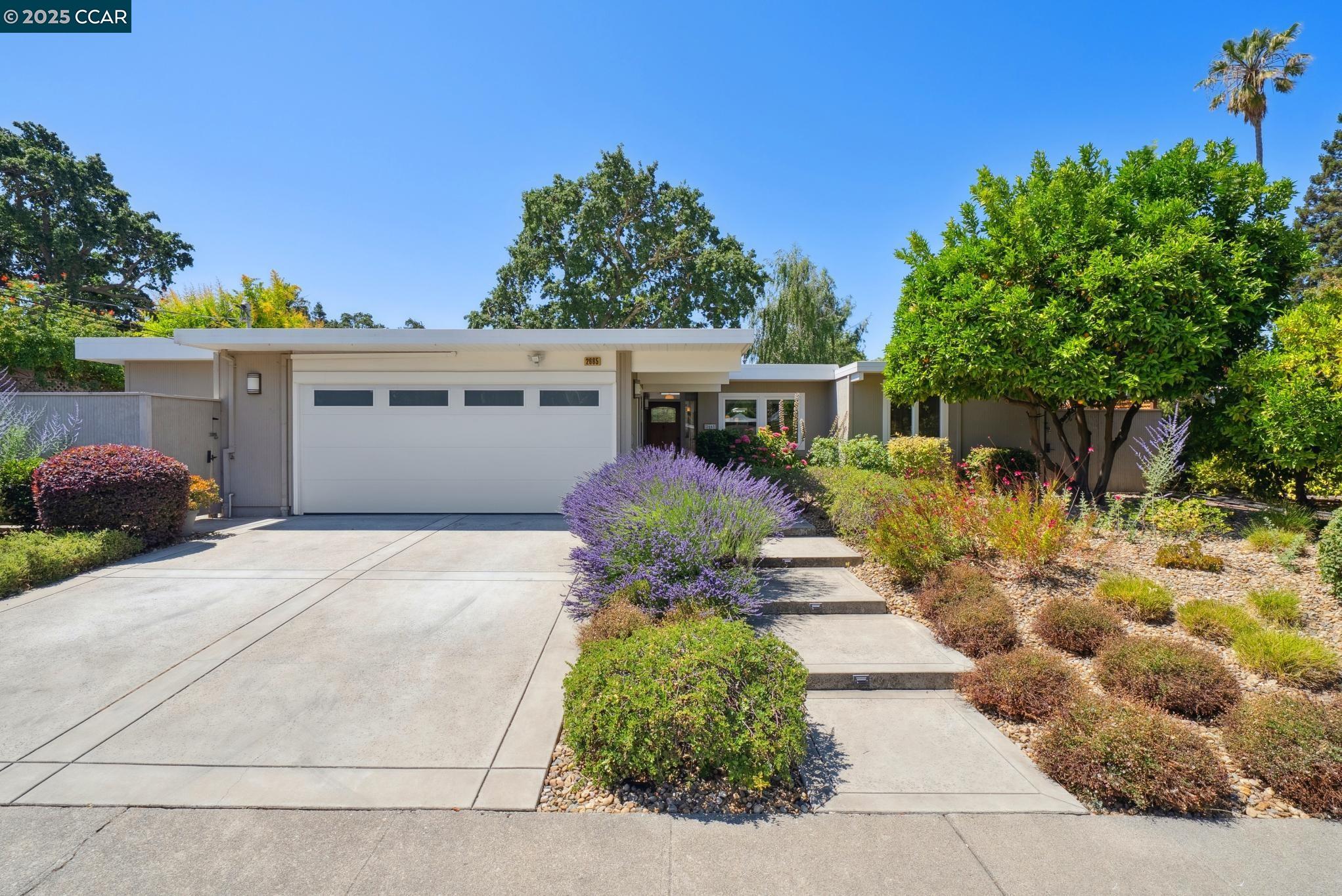 Detail Gallery Image 1 of 1 For 2665 San Benito Dr, Walnut Creek,  CA 94598 - 4 Beds | 3 Baths