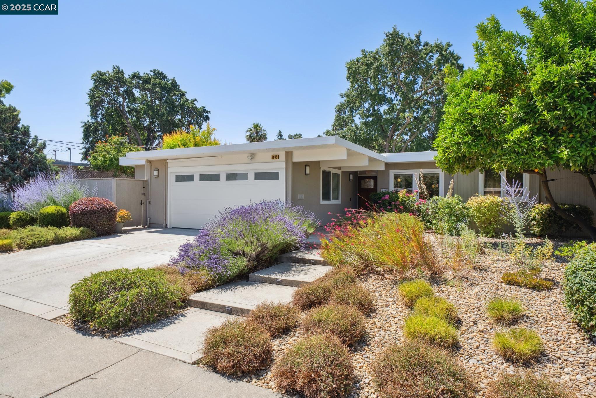 Detail Gallery Image 2 of 50 For 2665 San Benito Dr, Walnut Creek,  CA 94598 - 4 Beds | 3 Baths
