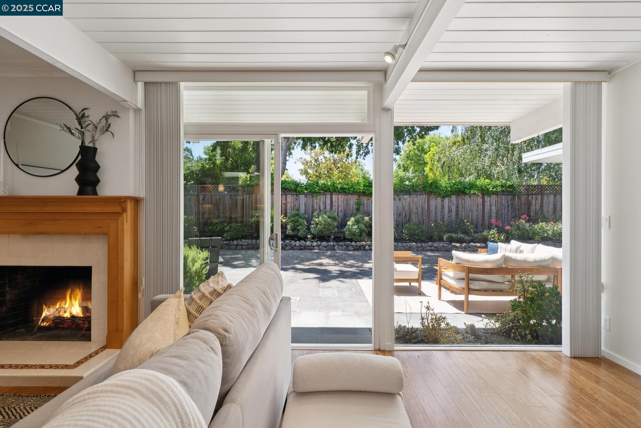 Detail Gallery Image 8 of 50 For 2665 San Benito Dr, Walnut Creek,  CA 94598 - 4 Beds | 3 Baths