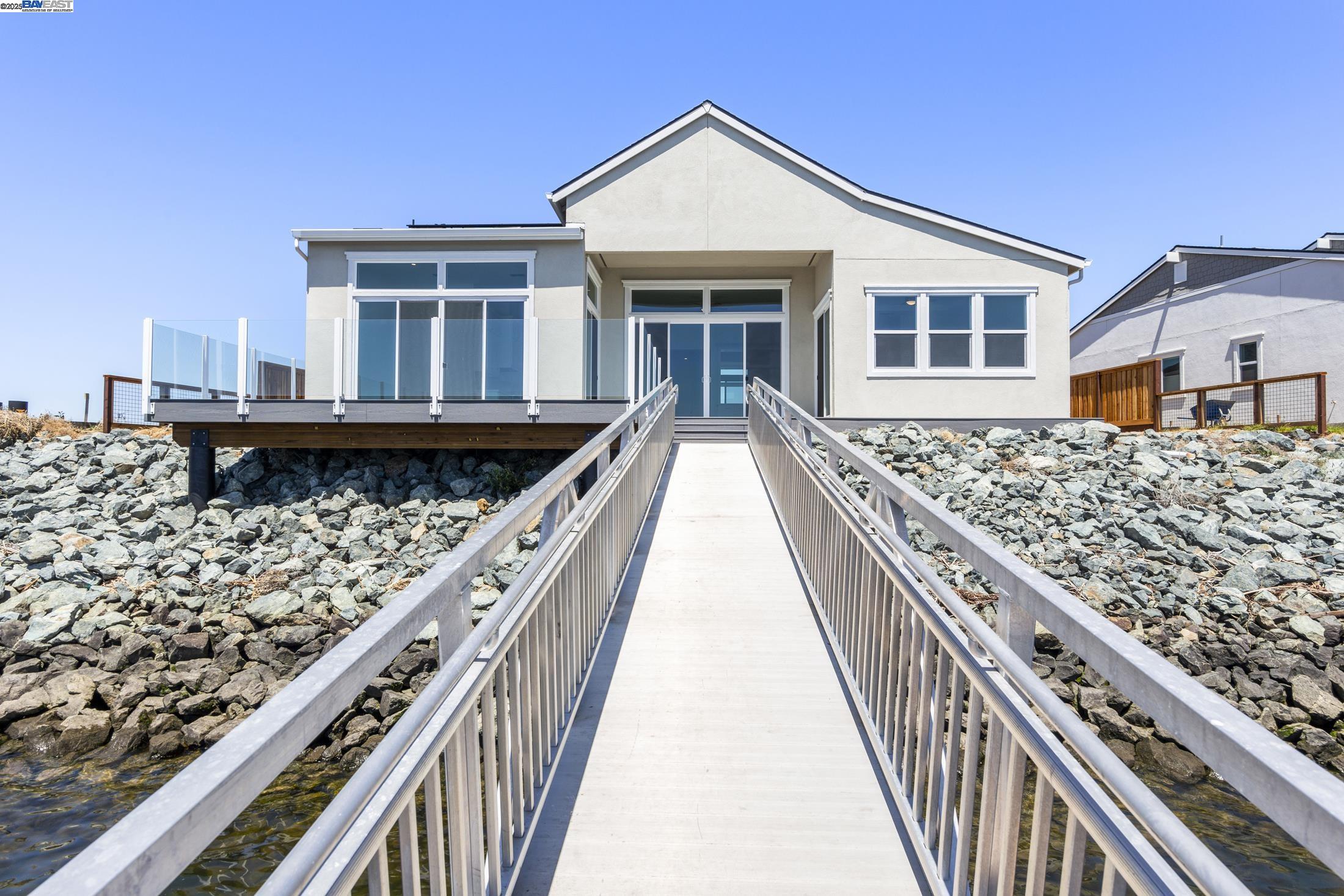 Detail Gallery Image 2 of 21 For 6008 Windsweep Rd, Bethel Island,  CA 94511 - 3 Beds | 2 Baths