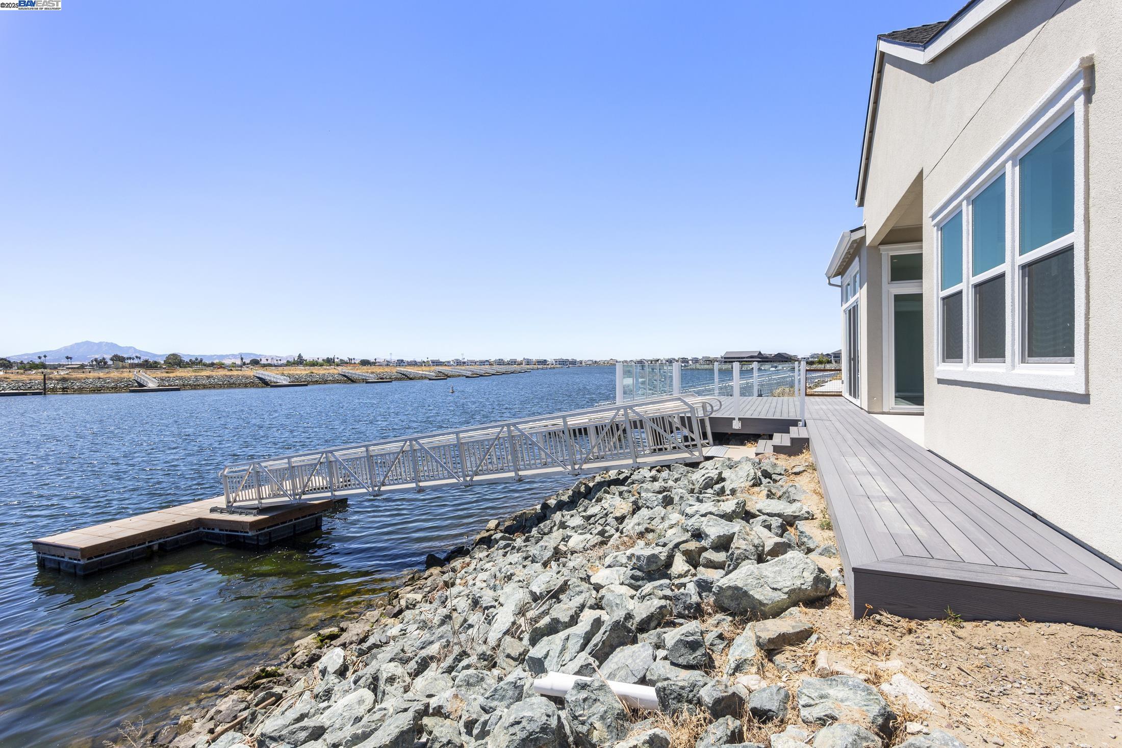 Detail Gallery Image 5 of 21 For 6008 Windsweep Rd, Bethel Island,  CA 94511 - 3 Beds | 2 Baths