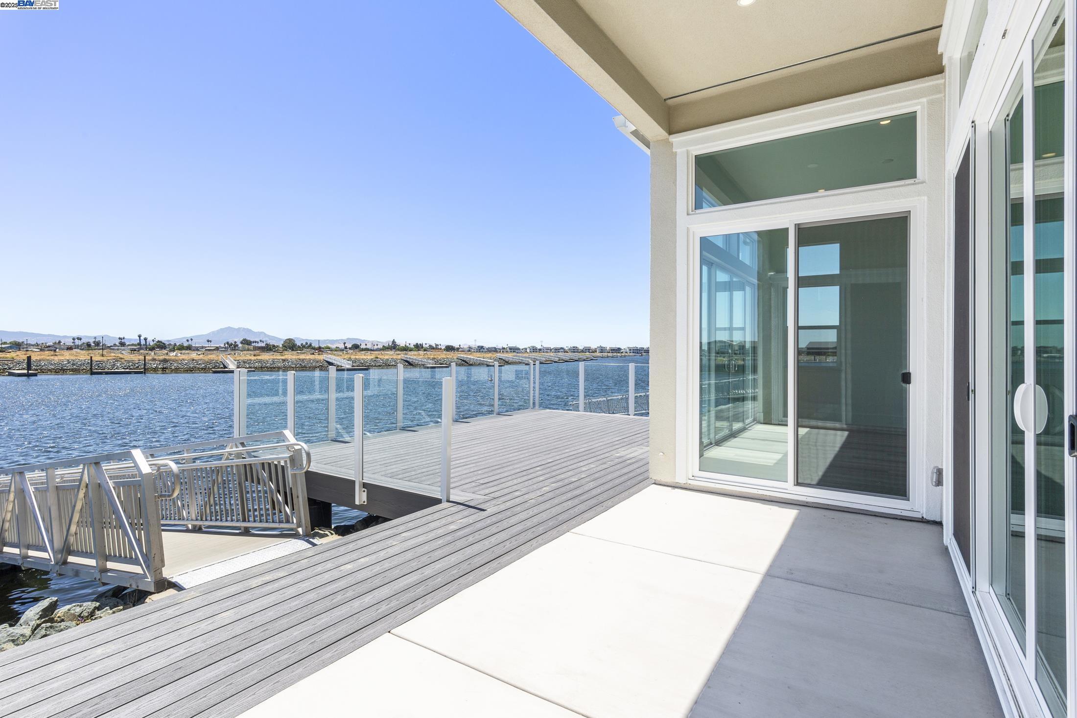 Detail Gallery Image 6 of 21 For 6008 Windsweep Rd, Bethel Island,  CA 94511 - 3 Beds | 2 Baths