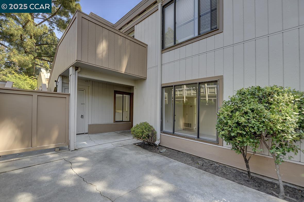 Photo #8: 41102898 Listing: Photo #8