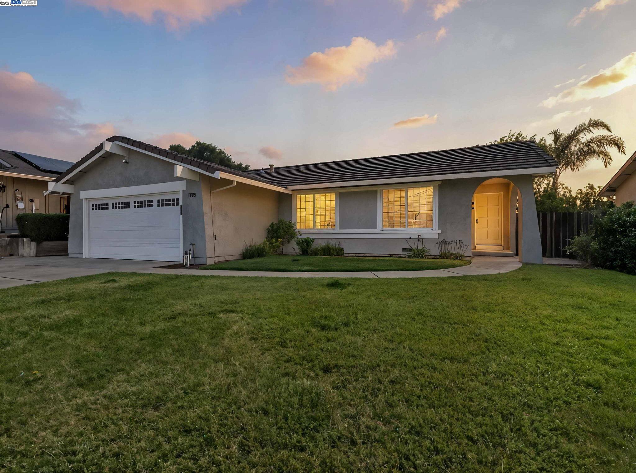 Detail Gallery Image 1 of 1 For 7765 Woodren Ct, Dublin,  CA 94568 - 3 Beds | 2 Baths