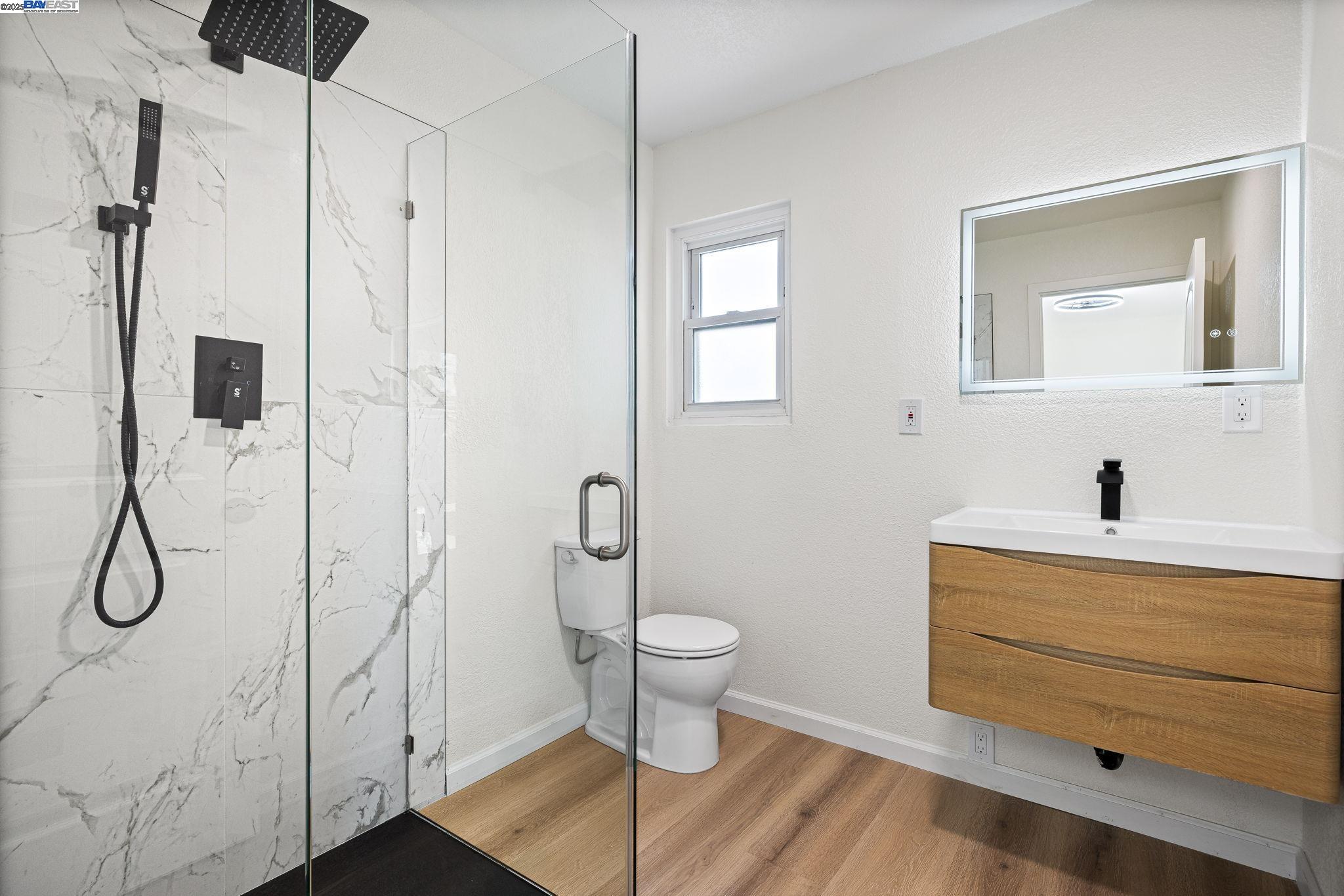 Detail Gallery Image 32 of 47 For 5507 Arizona, Concord,  CA 94521 - 3 Beds | 2 Baths