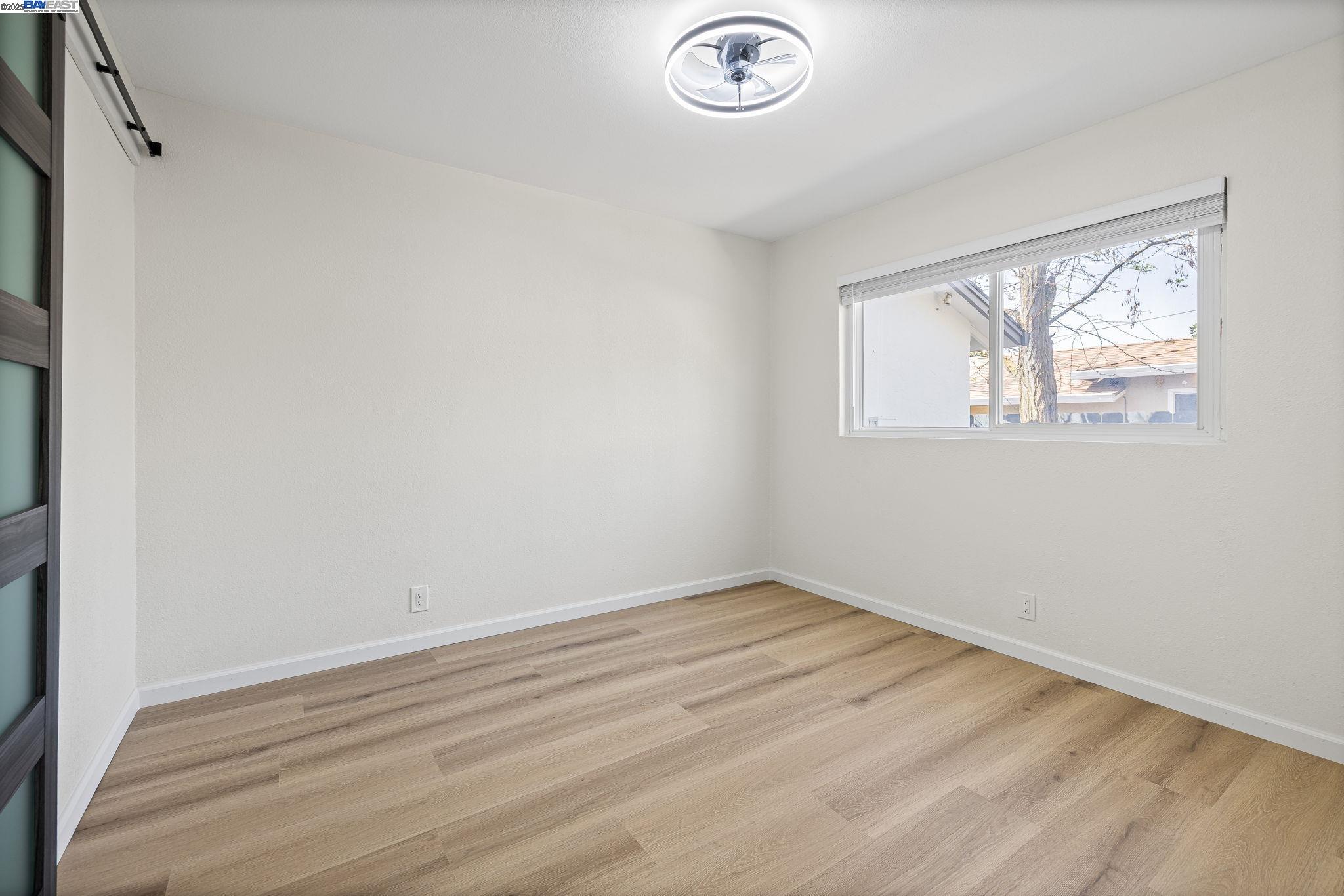 Detail Gallery Image 37 of 47 For 5507 Arizona, Concord,  CA 94521 - 3 Beds | 2 Baths