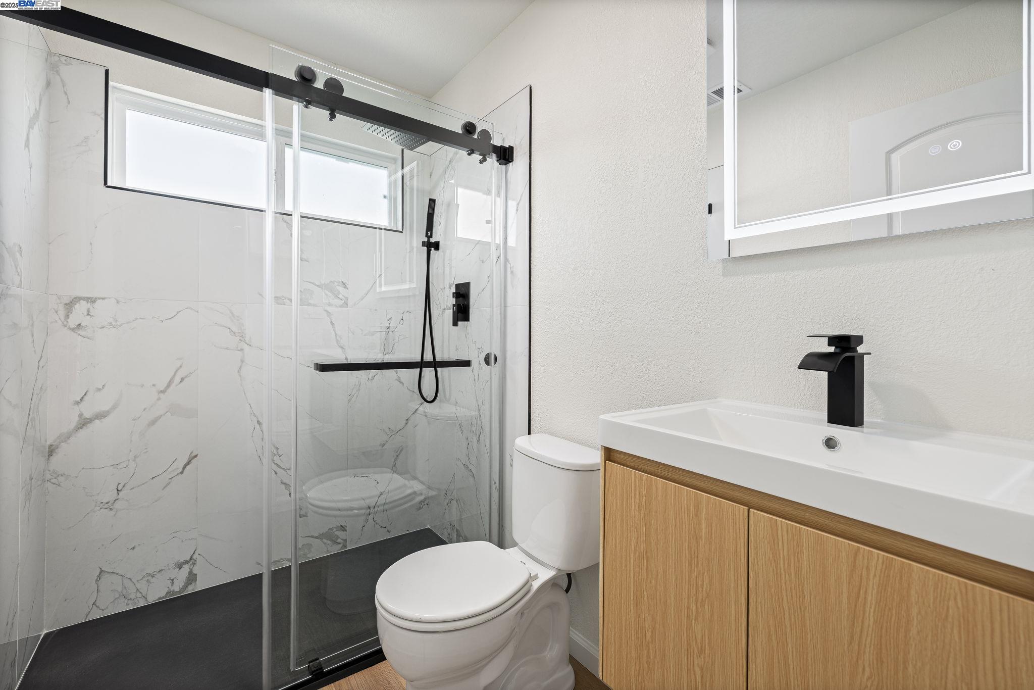 Detail Gallery Image 40 of 47 For 5507 Arizona, Concord,  CA 94521 - 3 Beds | 2 Baths