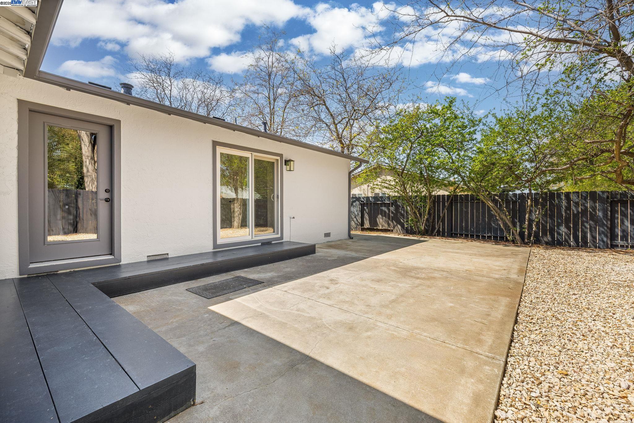 Detail Gallery Image 43 of 47 For 5507 Arizona, Concord,  CA 94521 - 3 Beds | 2 Baths