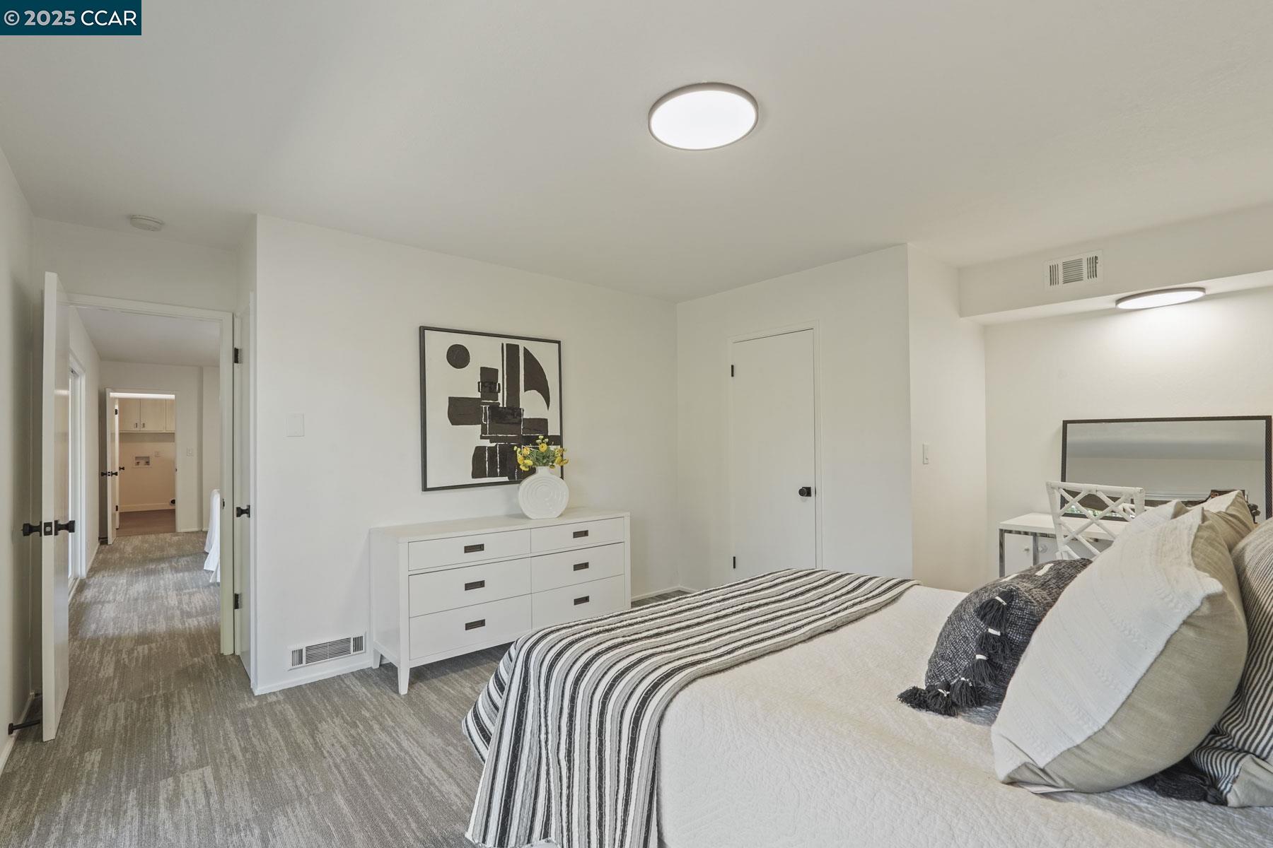 Detail Gallery Image 29 of 59 For 3233 Lucas Circle, Lafayette,  CA 94549 - 5 Beds | 3/1 Baths