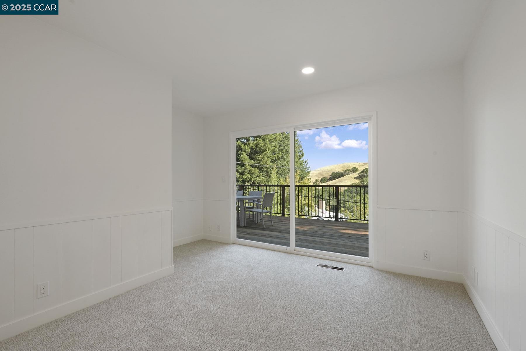 Detail Gallery Image 35 of 59 For 3233 Lucas Circle, Lafayette,  CA 94549 - 5 Beds | 3/1 Baths