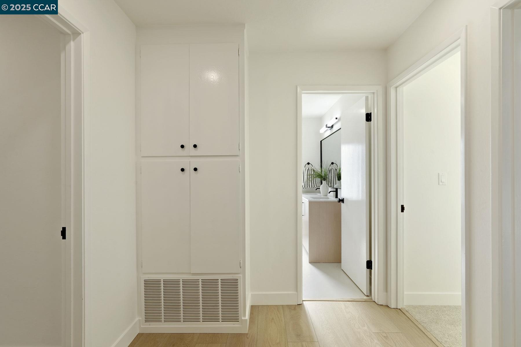 Detail Gallery Image 37 of 59 For 3233 Lucas Circle, Lafayette,  CA 94549 - 5 Beds | 3/1 Baths