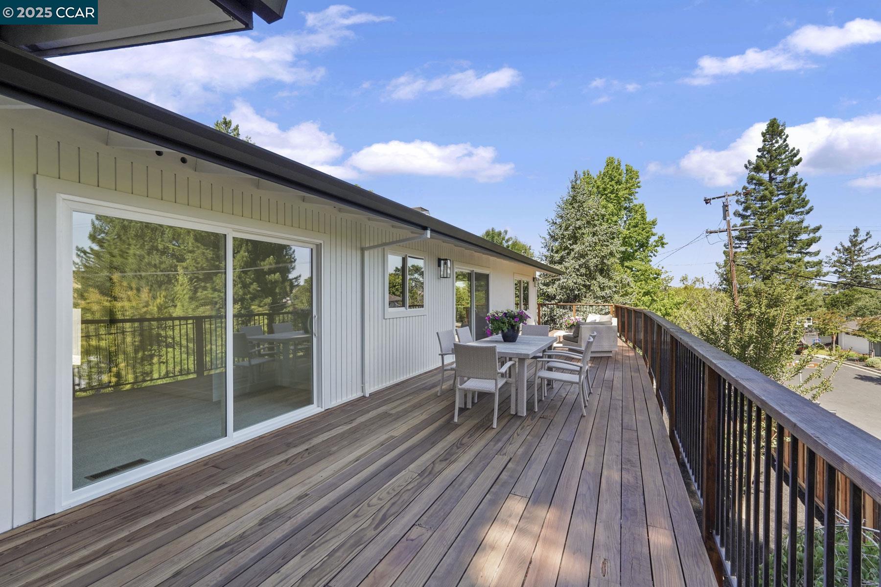 Detail Gallery Image 52 of 59 For 3233 Lucas Circle, Lafayette,  CA 94549 - 5 Beds | 3/1 Baths
