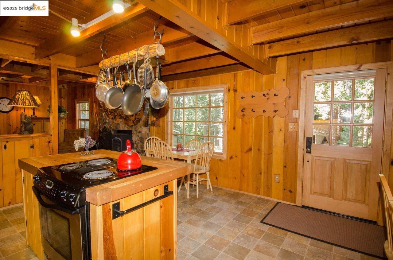 Detail Gallery Image 14 of 56 For 20625 Wuke Lane, Mi Wuk Village,  CA 95346 - 4 Beds | 2 Baths