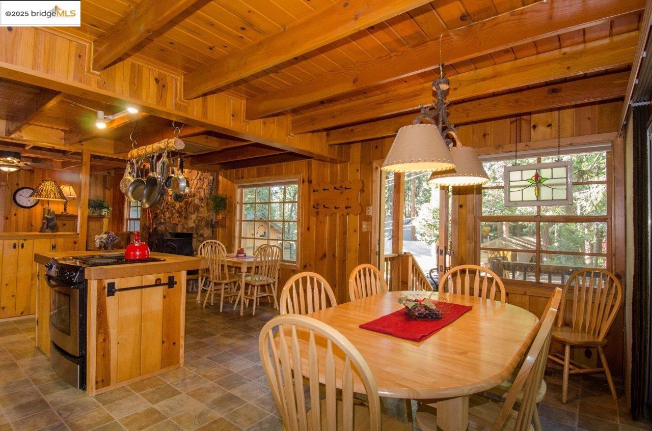 Detail Gallery Image 7 of 56 For 20625 Wuke Lane, Mi Wuk Village,  CA 95346 - 4 Beds | 2 Baths