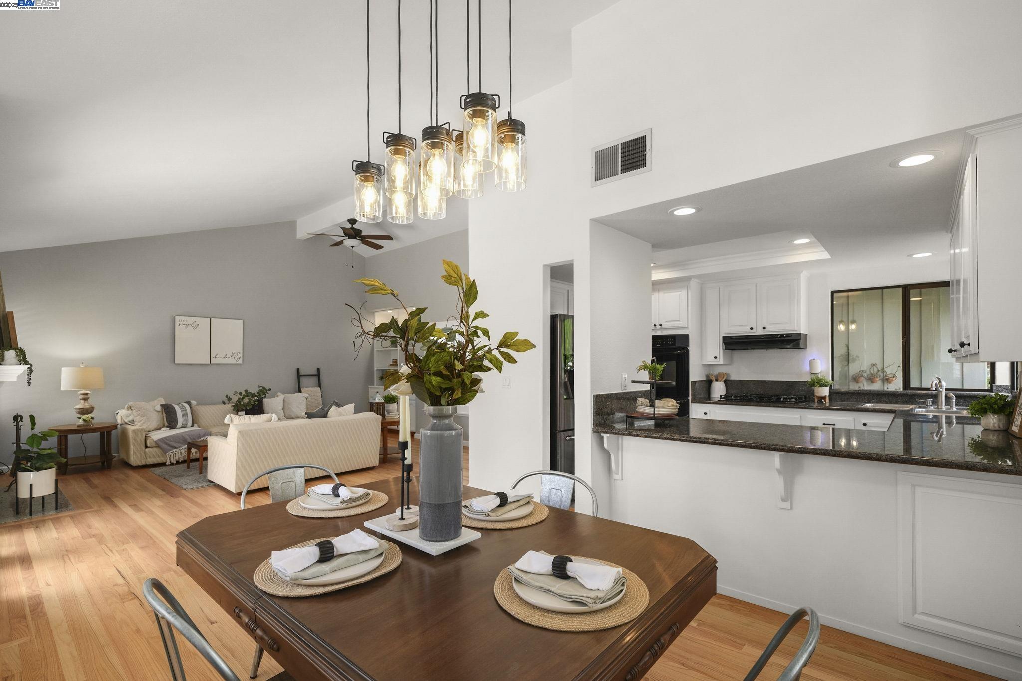 MLS: 41102911 Condo For Sale