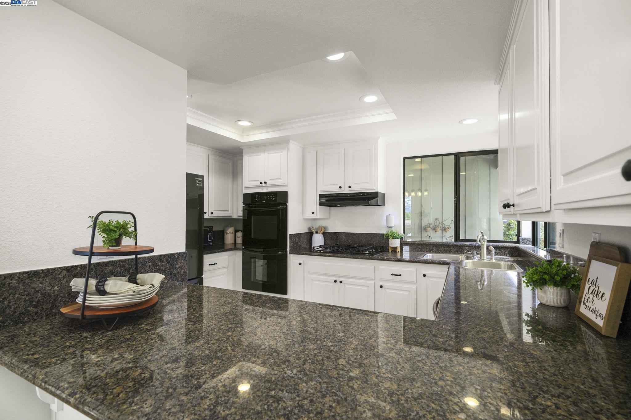 Photo #4: 41102911 Listing 