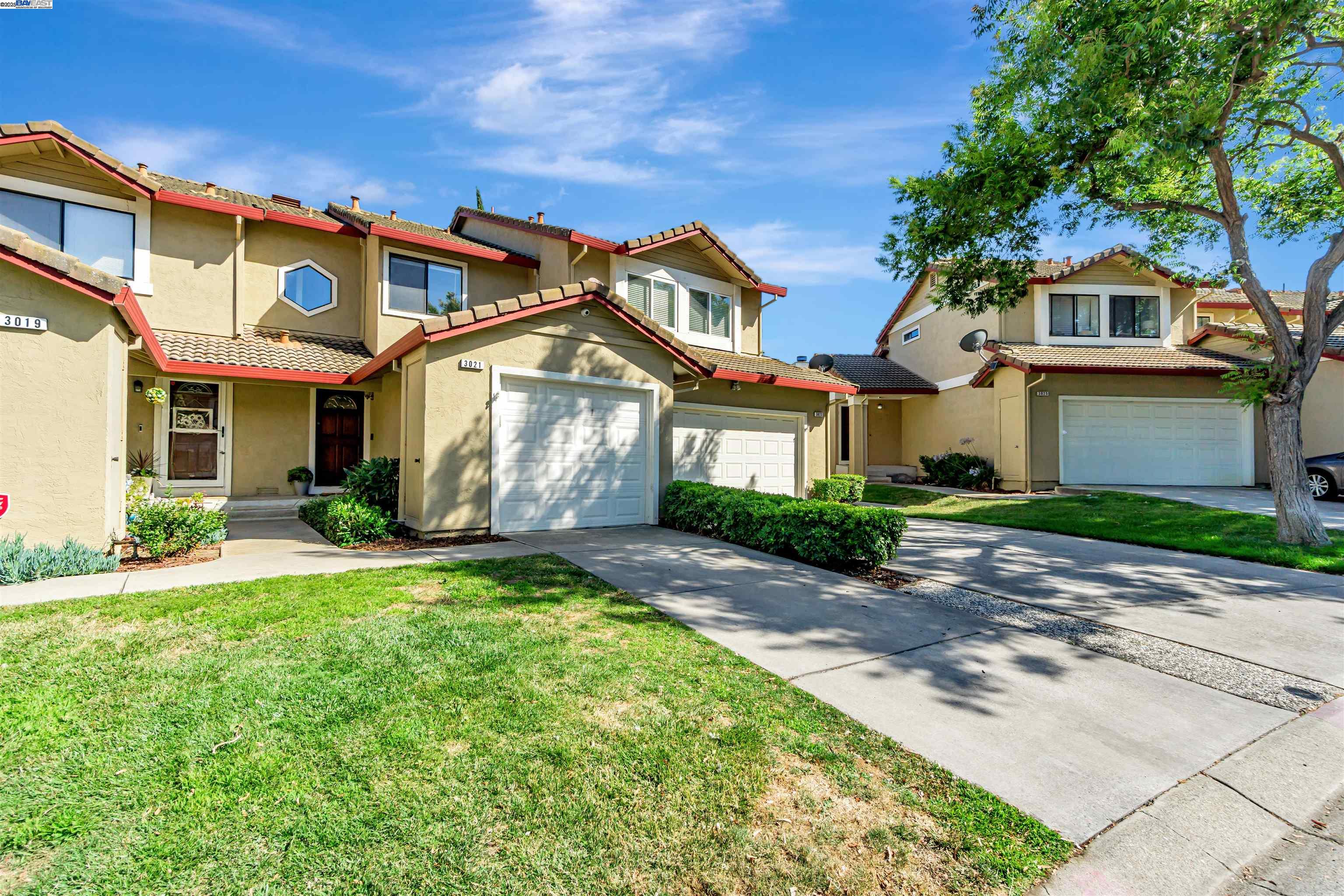 More Details about MLS # 41102916 : 3021 PEPPERMILL CIR