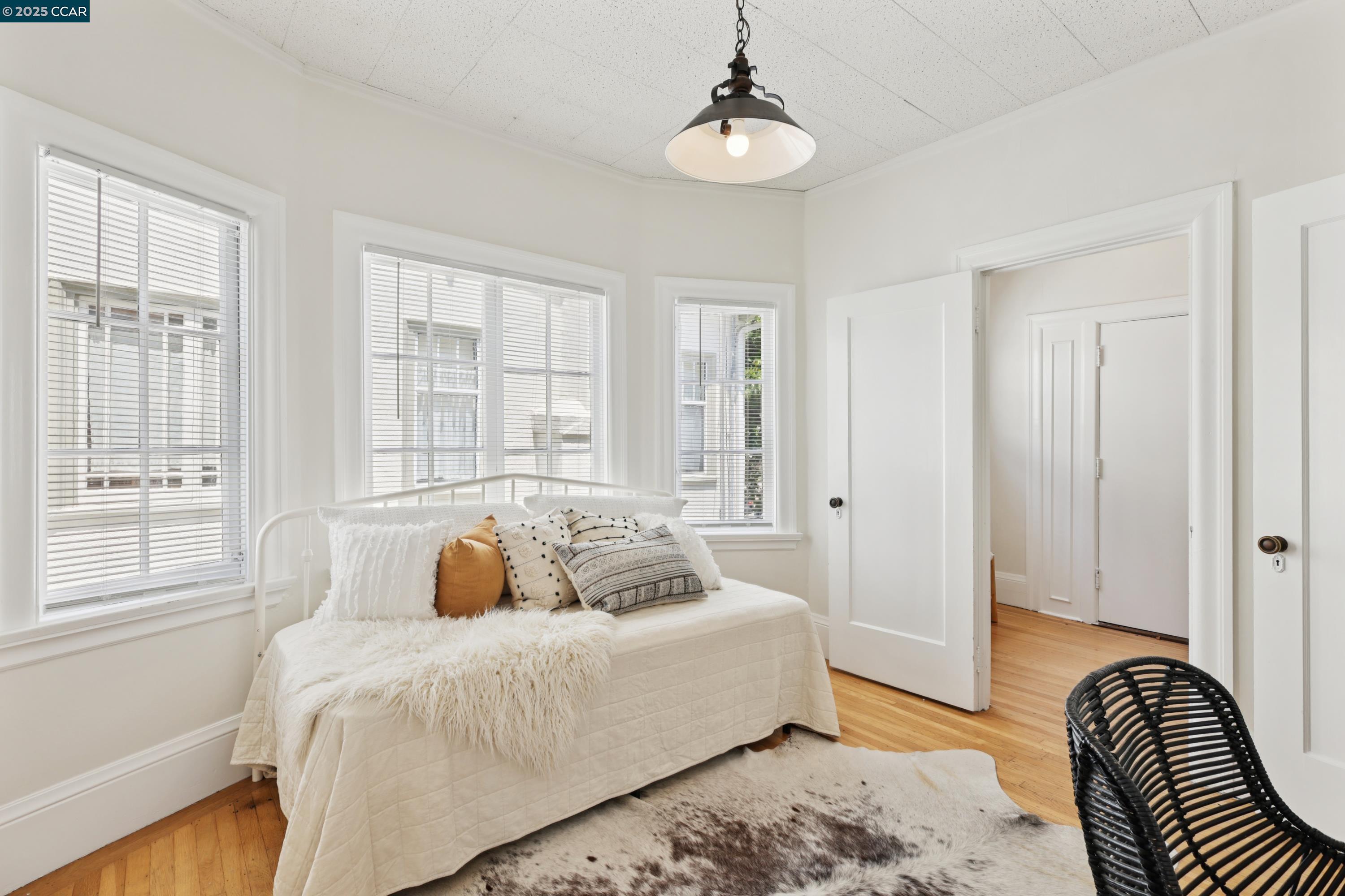 Detail Gallery Image 20 of 30 For 661 Brookwood Pl, Oakland,  CA 94610 - 3 Beds | 2 Baths