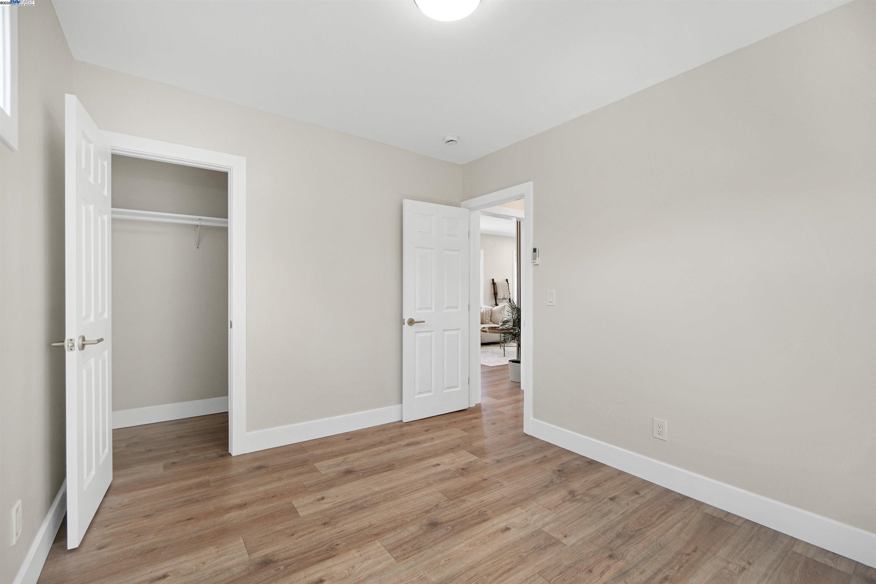 Detail Gallery Image 16 of 36 For 5726 Los Angeles St, Emeryville,  CA 94608 - 2 Beds | 1 Baths