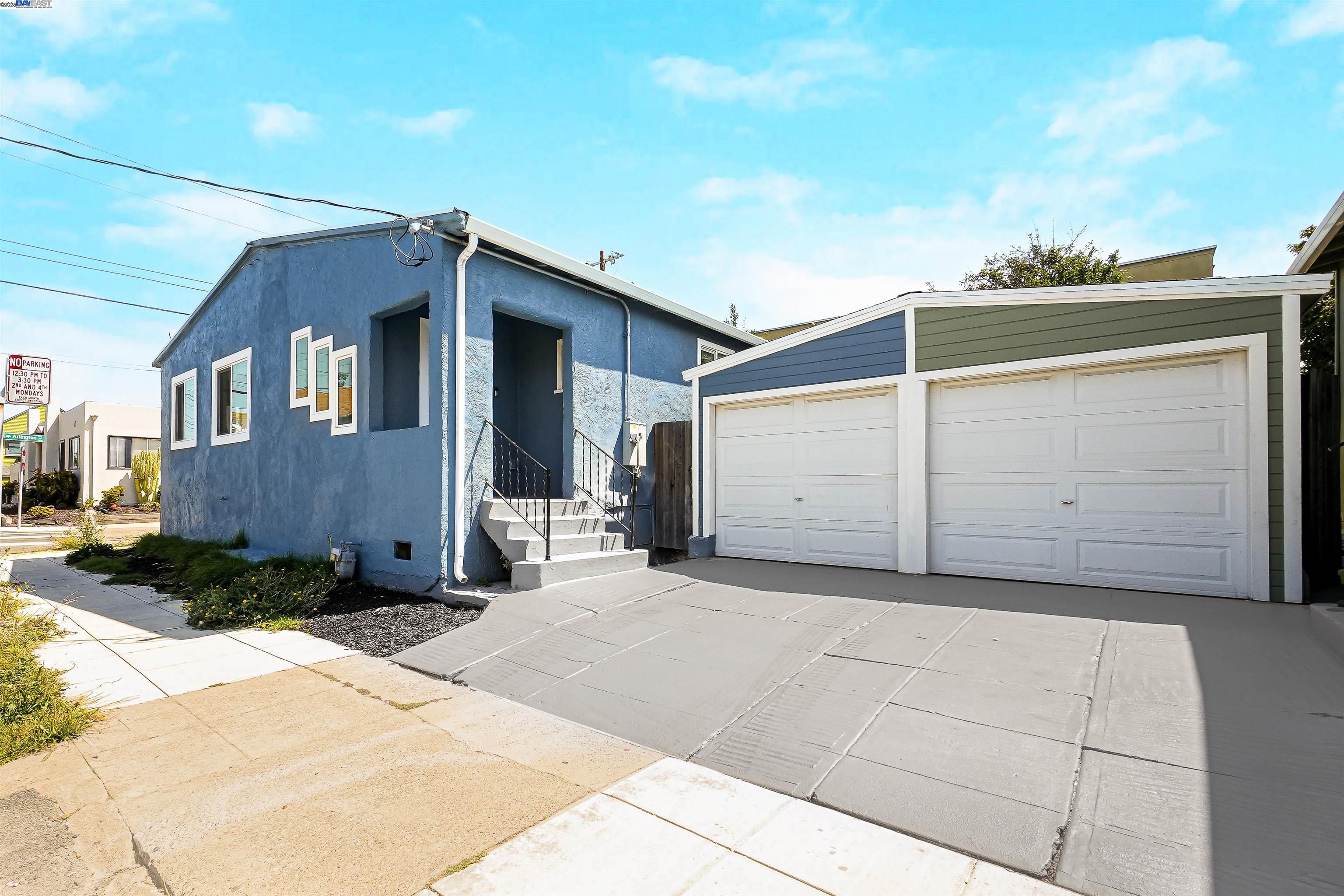 Detail Gallery Image 21 of 36 For 5726 Los Angeles St, Emeryville,  CA 94608 - 2 Beds | 1 Baths