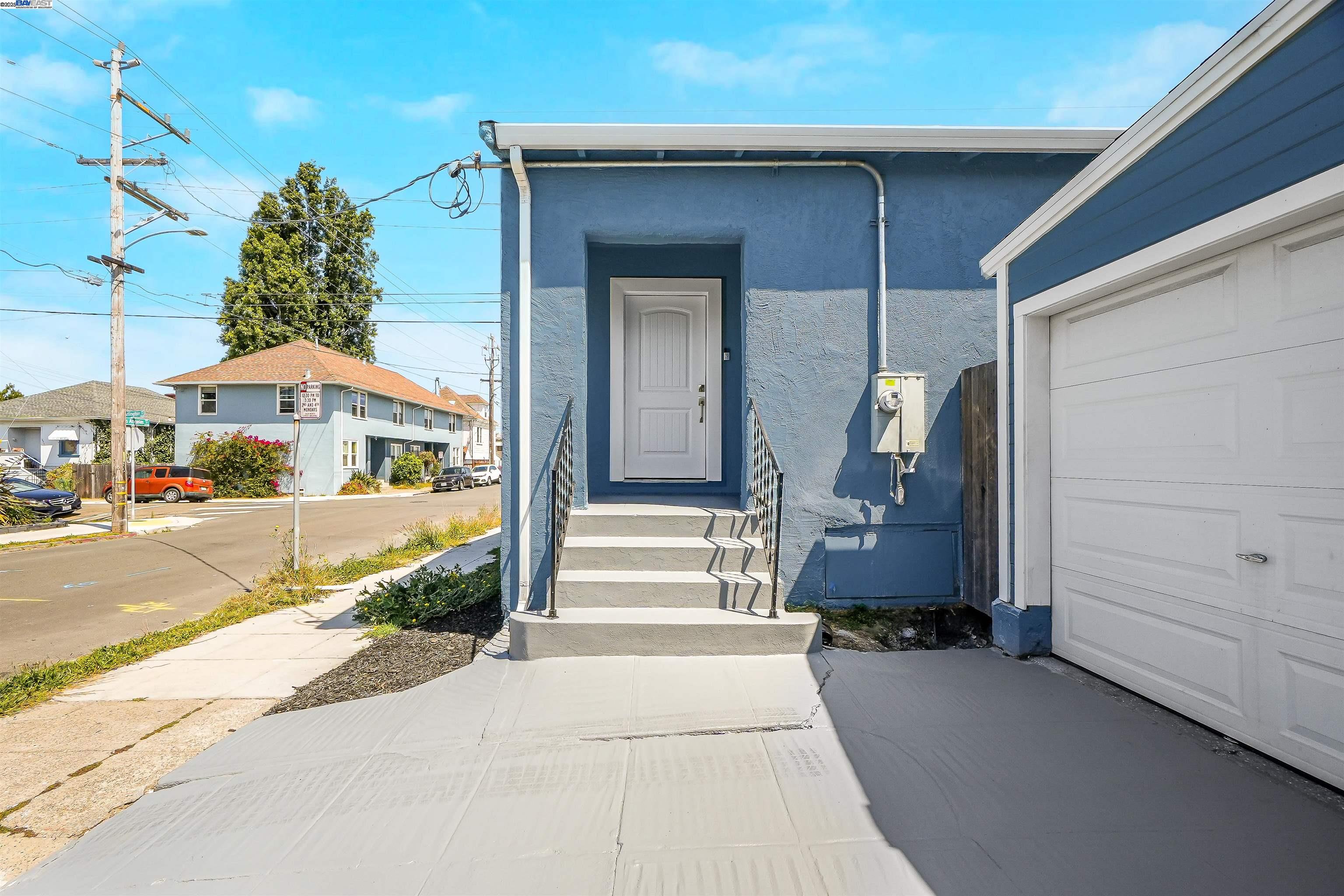Detail Gallery Image 23 of 36 For 5726 Los Angeles St, Emeryville,  CA 94608 - 2 Beds | 1 Baths