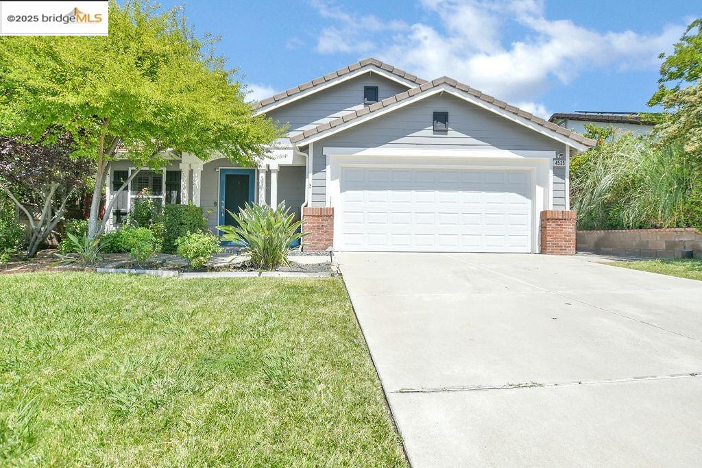 Detail Gallery Image 1 of 1 For 4525 Temblor Way, Antioch,  CA 94531-9395 - 3 Beds | 2 Baths