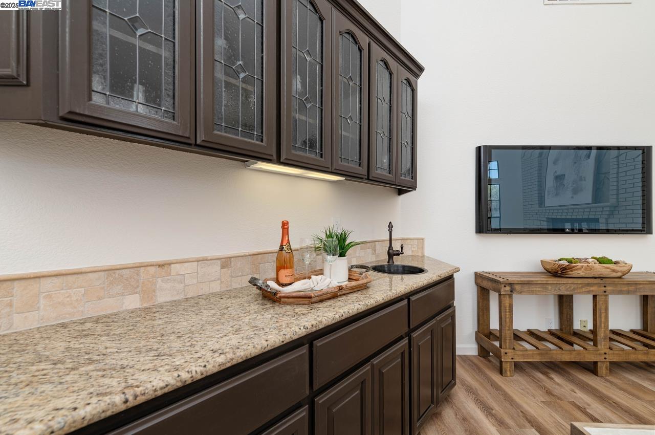 Detail Gallery Image 25 of 53 For 942 Finovino Ct, Pleasanton,  CA 94566 - 4 Beds | 2/1 Baths
