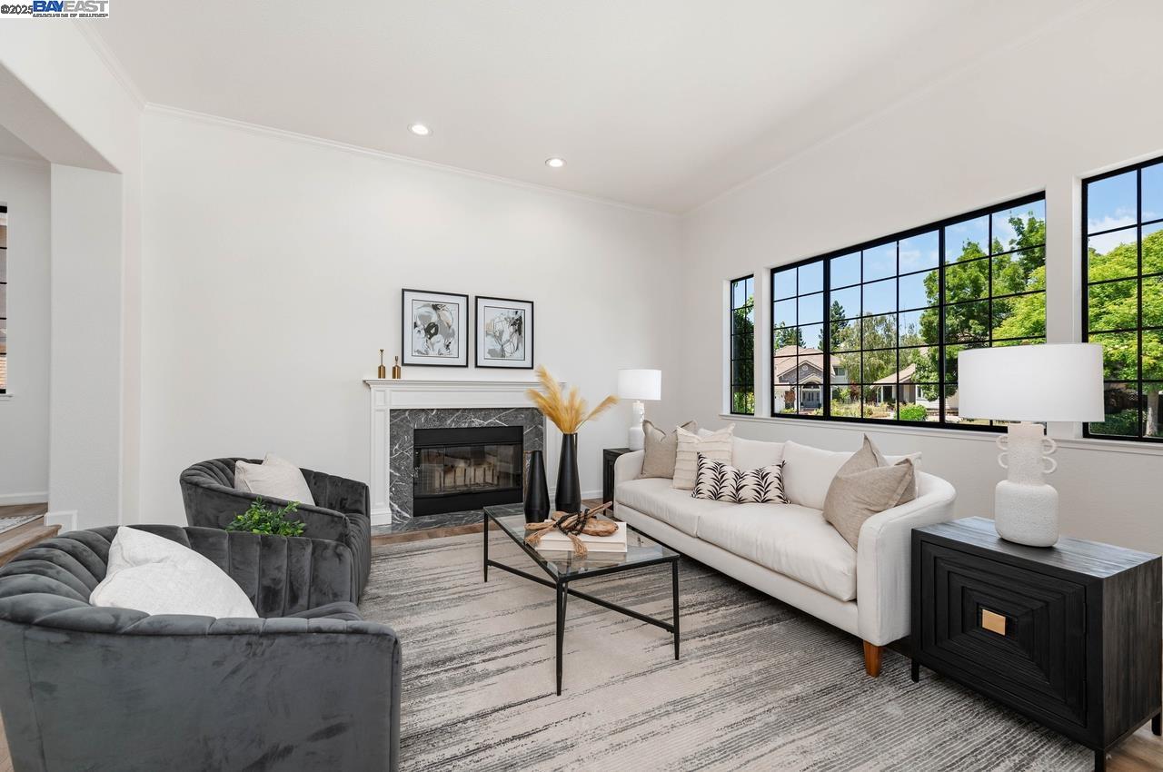 Detail Gallery Image 9 of 53 For 942 Finovino Ct, Pleasanton,  CA 94566 - 4 Beds | 2/1 Baths