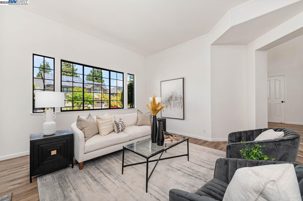 Detail Gallery Image 10 of 53 For 942 Finovino Ct, Pleasanton,  CA 94566 - 4 Beds | 2/1 Baths