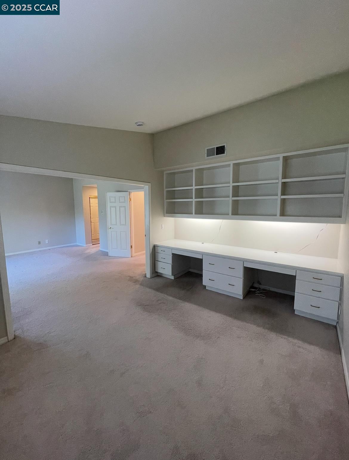 Detail Gallery Image 12 of 16 For 658 S Blackbrush Lane, San Ramon,  CA 94582 - 3 Beds | 2/1 Baths