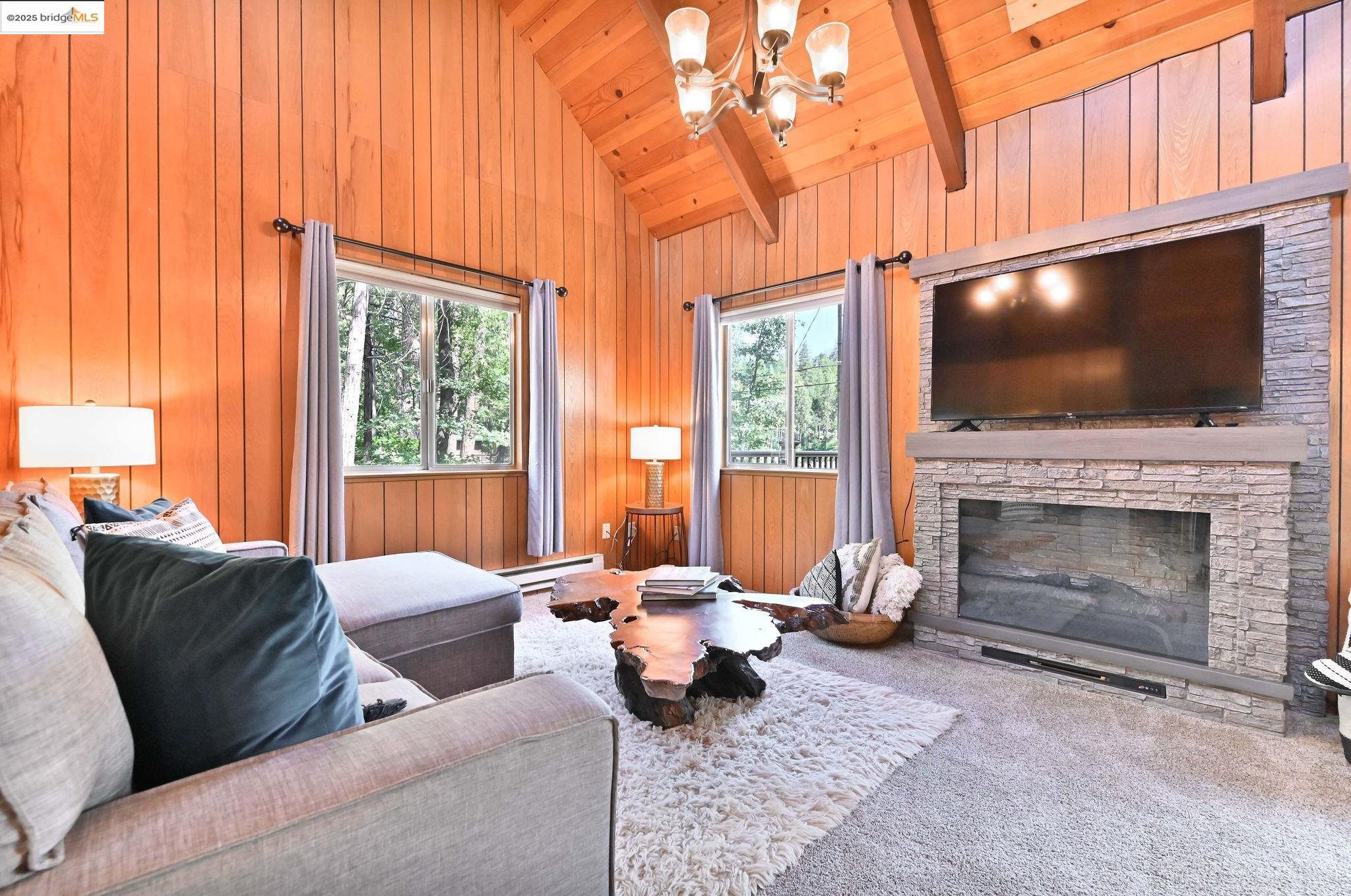 Detail Gallery Image 17 of 60 For 22529 Golf Club Dr, Twain Harte,  CA 95383 - 3 Beds | 2 Baths