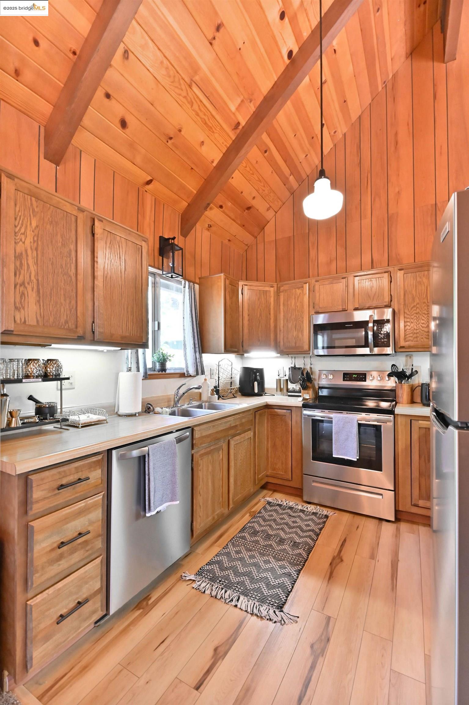 Detail Gallery Image 25 of 60 For 22529 Golf Club Dr, Twain Harte,  CA 95383 - 3 Beds | 2 Baths