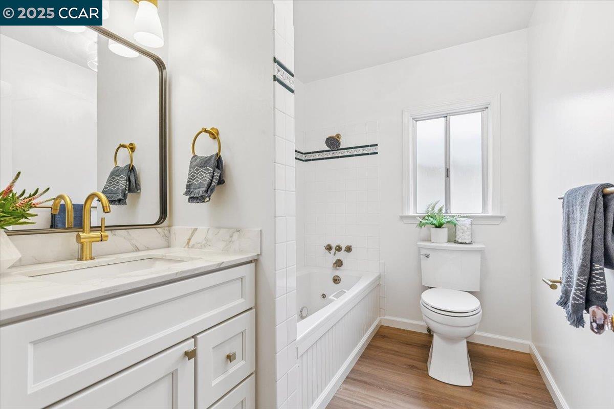 Detail Gallery Image 19 of 33 For 6105 Orchard Ave, Richmond,  CA 94804 - 2 Beds | 1 Baths